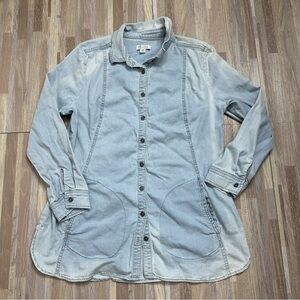 d&co Light Wash Denim Button Up Shirt/Tunic/Shacket with Pockets, Size SP